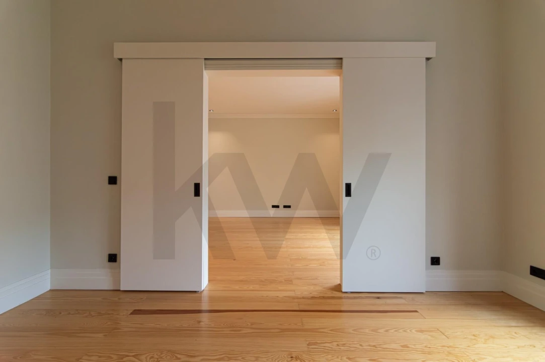 Apartamento T3 para Arrendamento em Avenidas Novas Foto 8