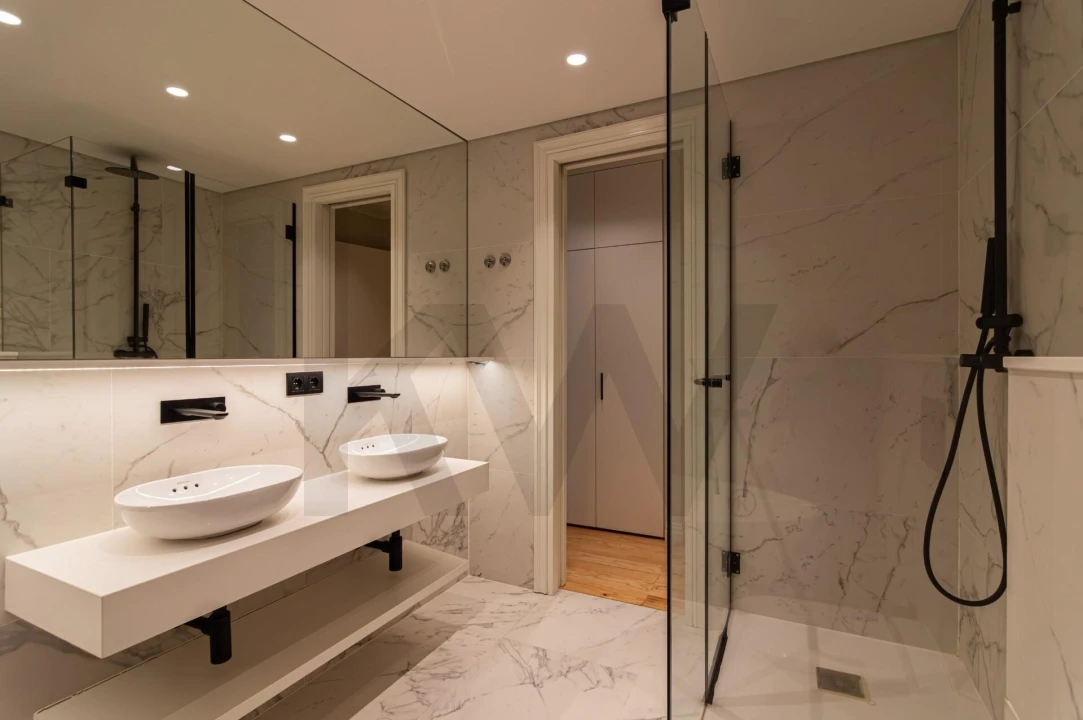 Apartamento T3 para Arrendamento em Avenidas Novas Foto 30