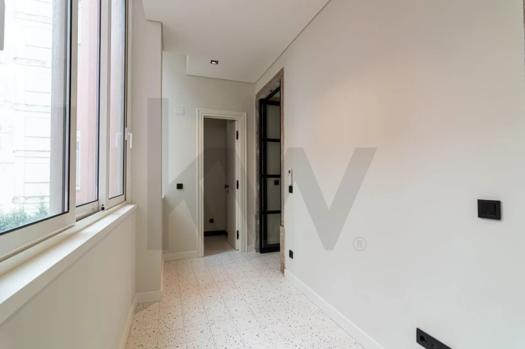 Apartamento T3 para Arrendamento em Avenidas Novas Foto 22