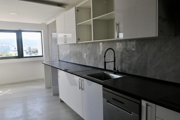 Apartamento T3 para Venda em São Vicente (Braga) Foto 10