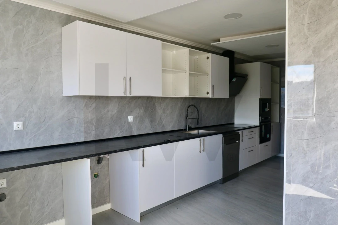 Apartamento T3 para Venda em São Vicente (Braga) Foto 13