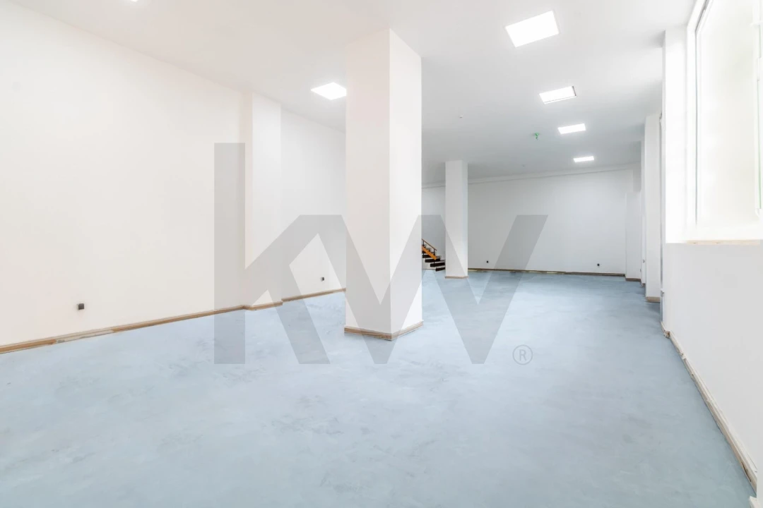 Loja para Venda em Arroios Foto 2