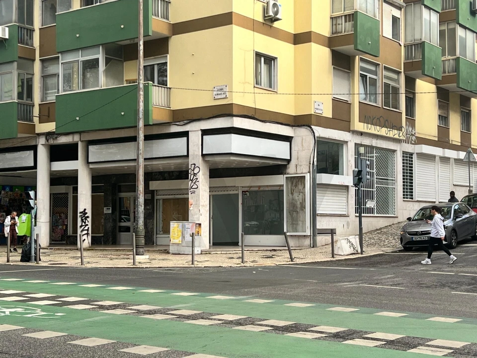 Loja para Venda em Arroios Foto 20