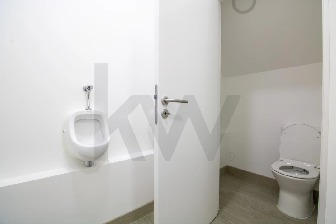 Loja para Venda em Arroios Foto 3