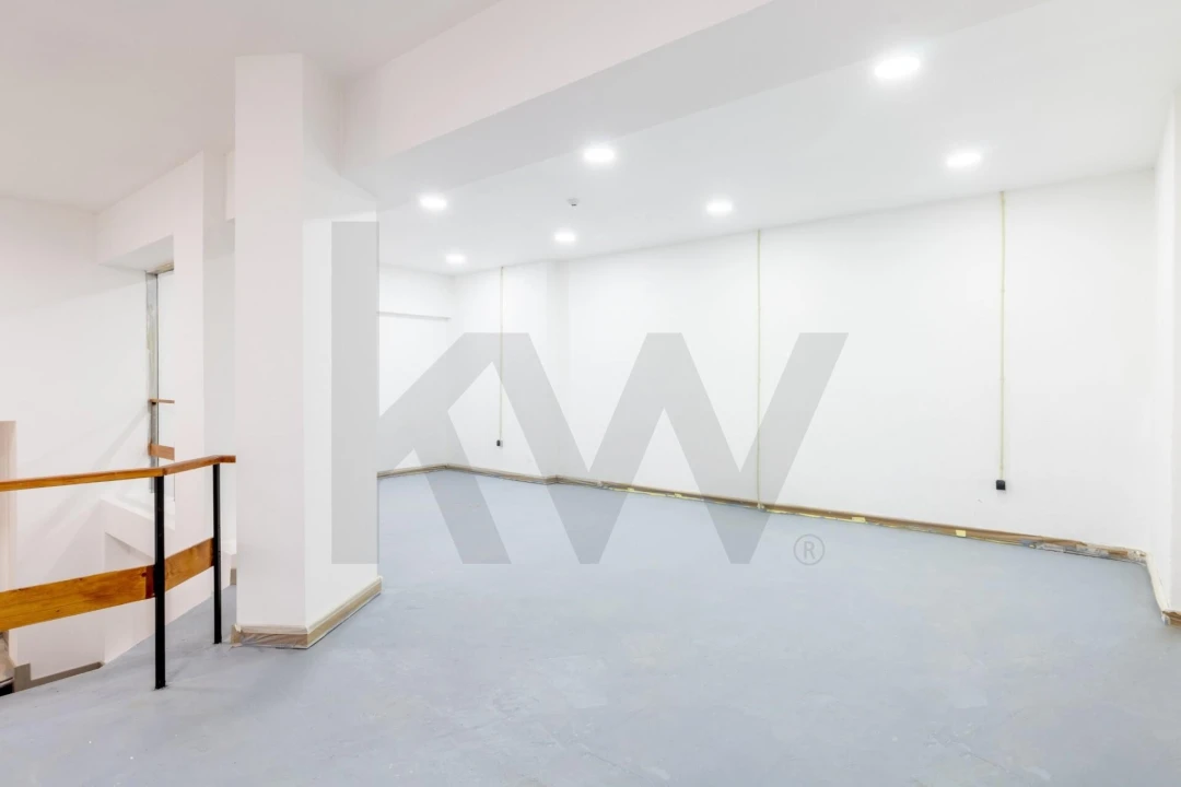 Loja para Venda em Arroios Foto 6