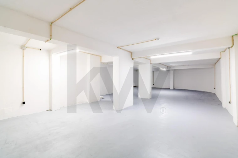 Loja para Venda em Arroios Foto 9