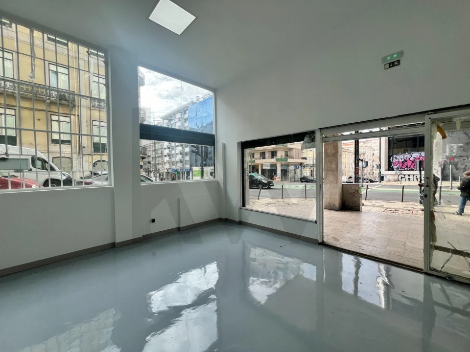 Loja para Venda em Arroios Foto 18