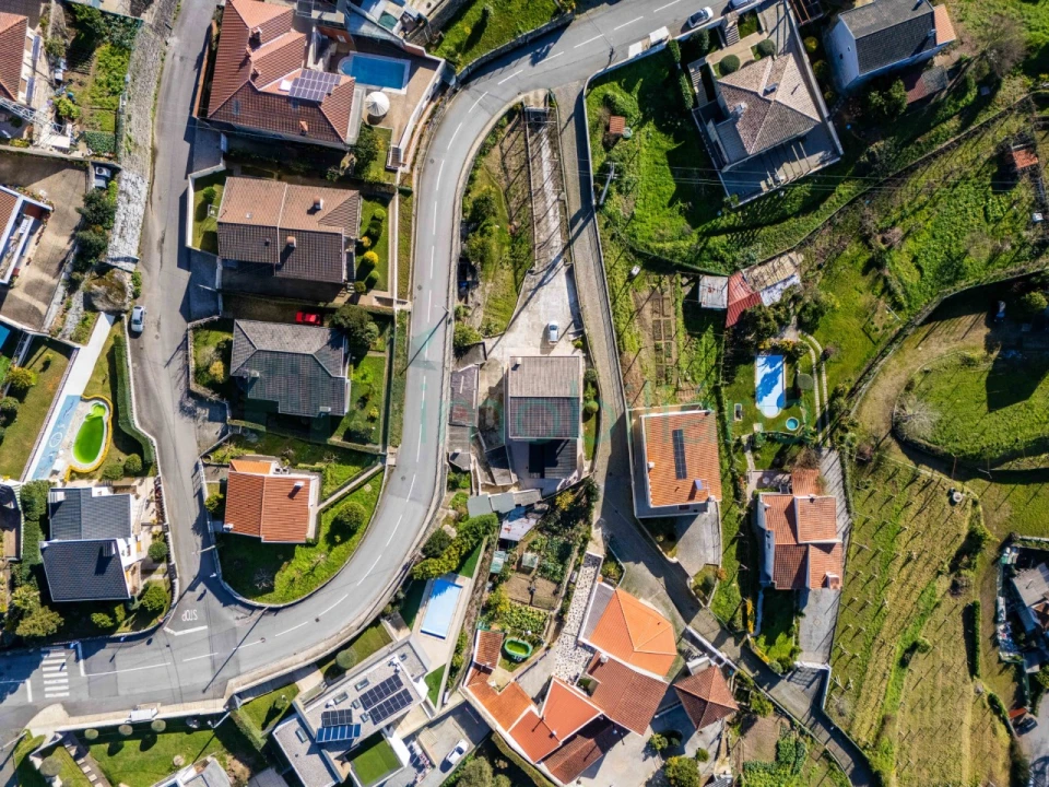 Moradia T4 para Venda em Costa Foto 35