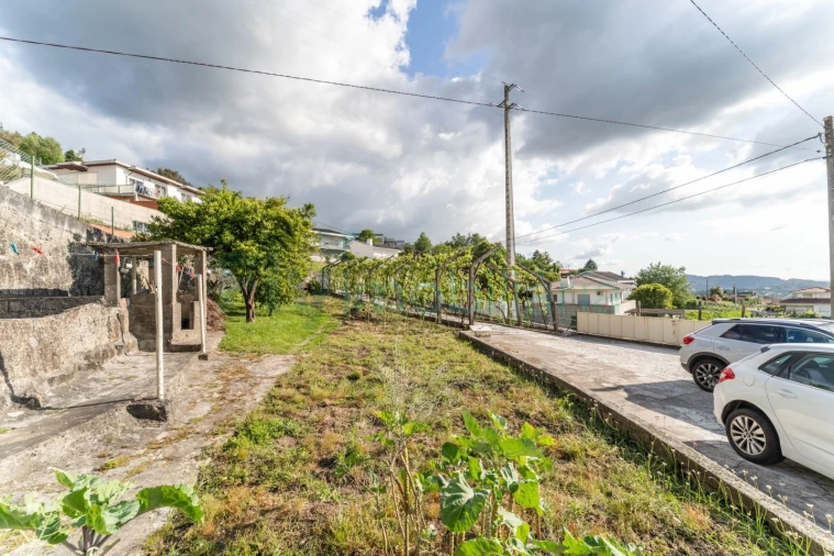 Moradia T4 para Venda em Costa Foto 24