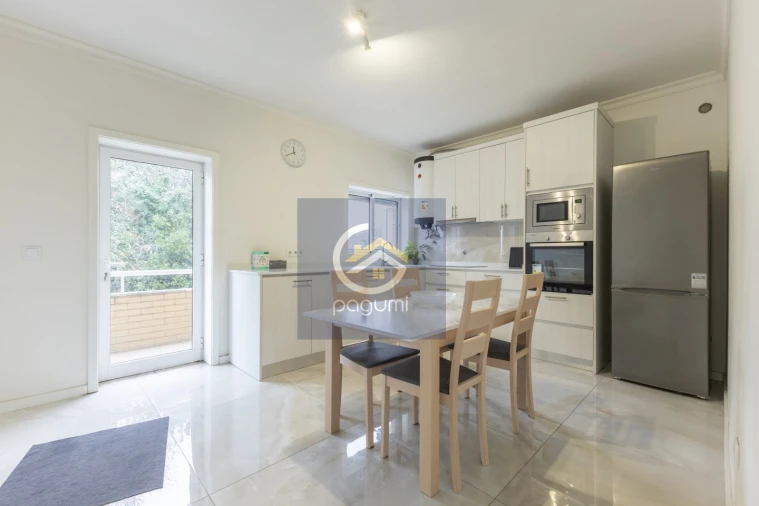 Apartamento T3 para Venda em Silvares, Pias, Nogueira e Alvarenga Foto 1