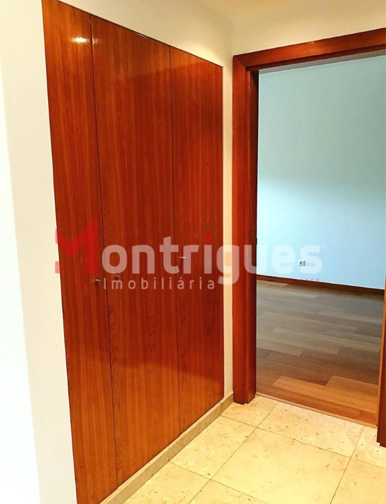 Apartamento T1 para Arrendamento em Parque das Nações Foto 3