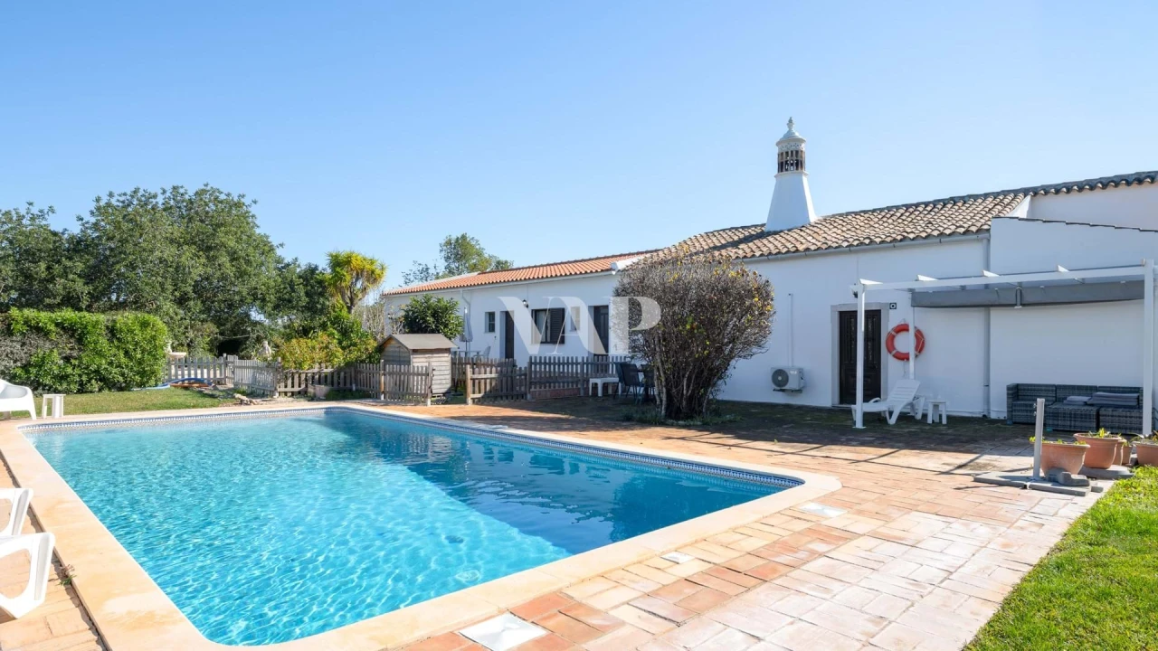 Moradia T6 para Venda em Boliqueime Foto 45