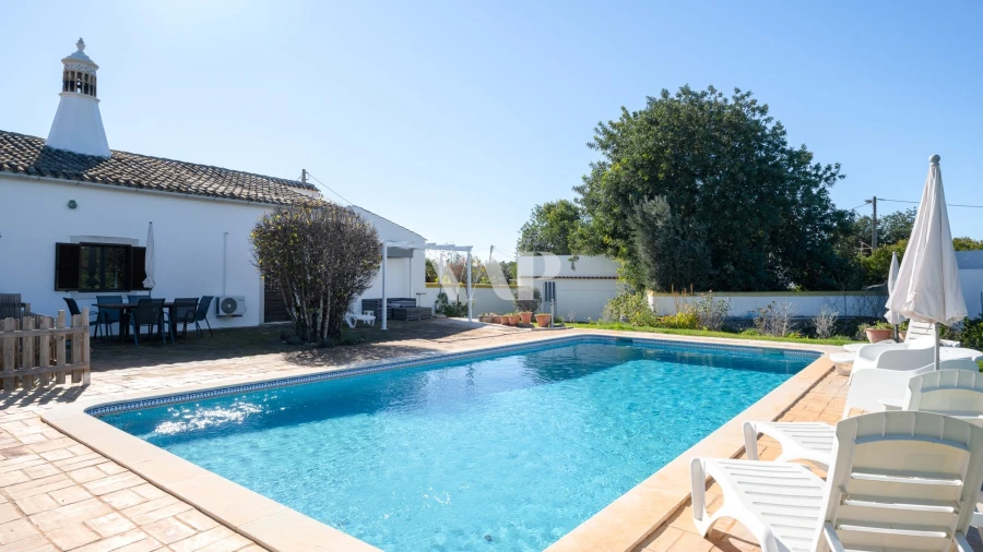 Moradia T6 para Venda em Boliqueime Foto 46