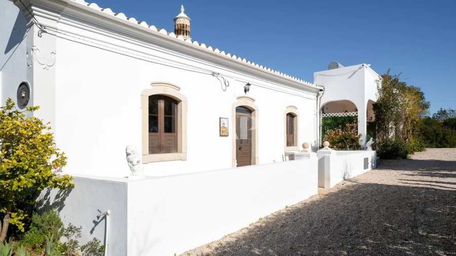 Moradia T6 para Venda em Boliqueime Foto 16