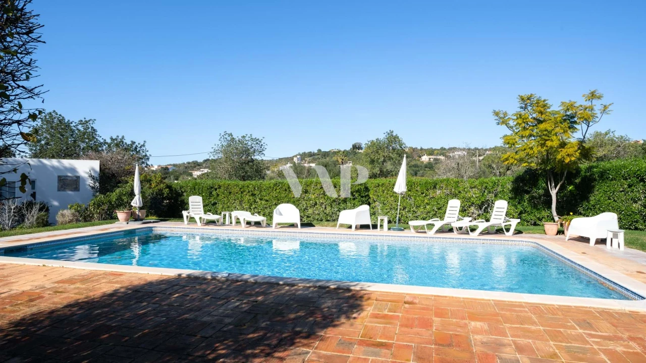 Moradia T6 para Venda em Boliqueime Foto 47