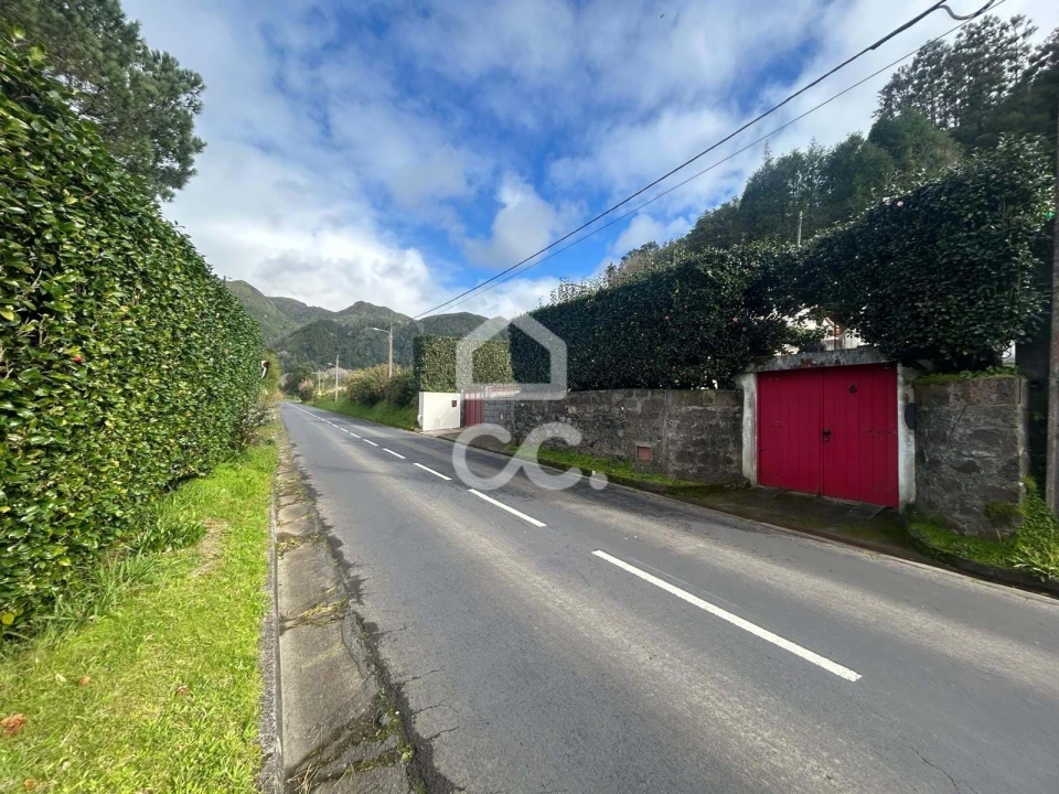 Moradia para Venda em Furnas Foto 1