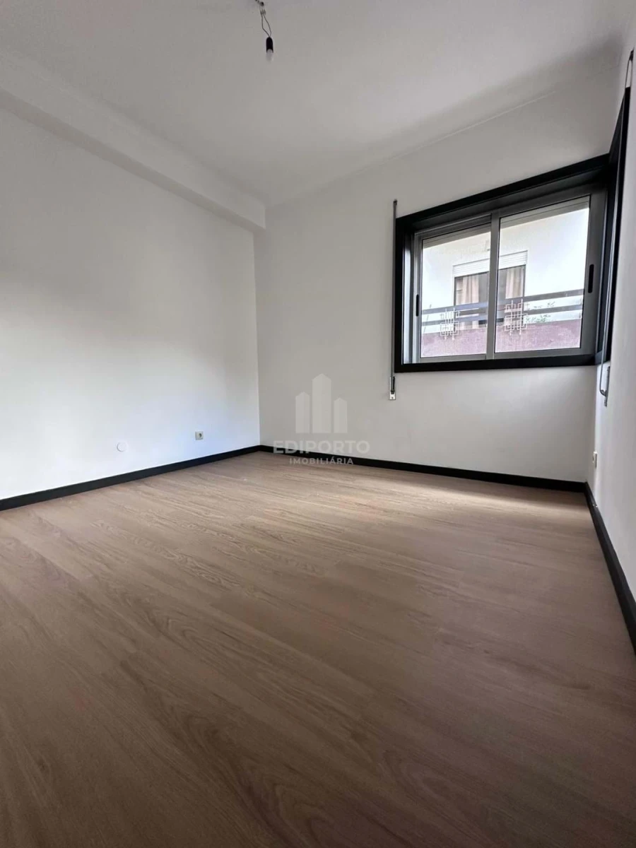 Apartamento T3 para Venda em Rio Tinto Foto 22