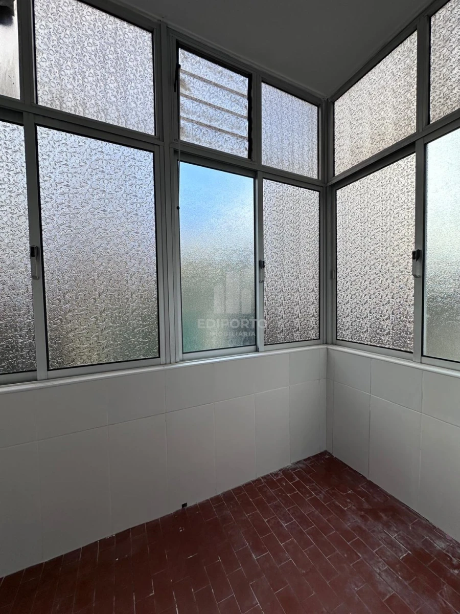 Apartamento T3 para Venda em Rio Tinto Foto 9