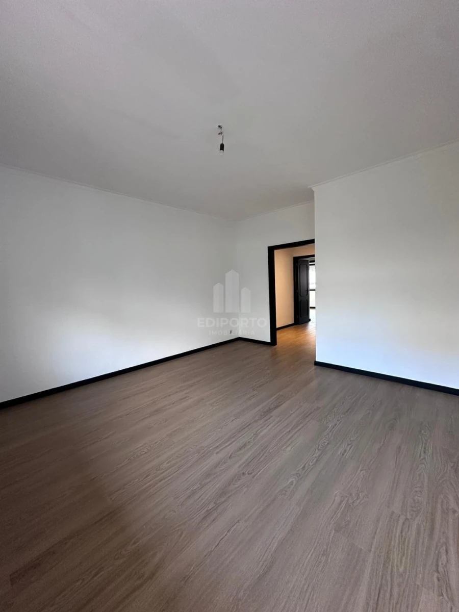 Apartamento T3 para Venda em Rio Tinto Foto 8