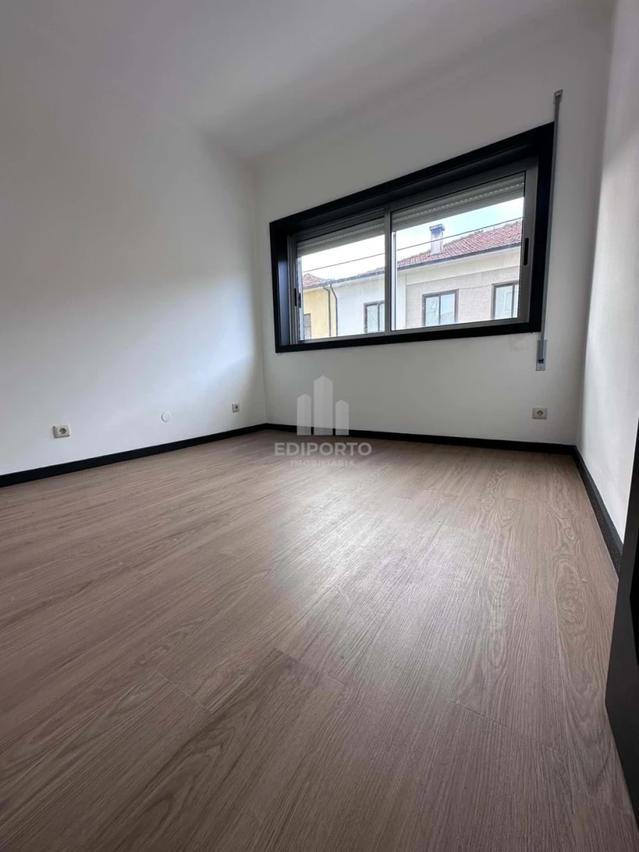 Apartamento T3 para Venda em Rio Tinto Foto 20