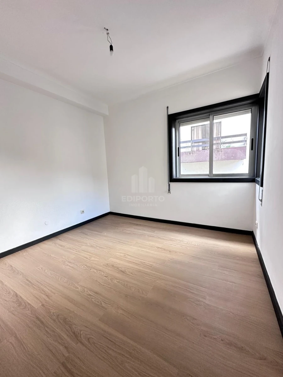 Apartamento T3 para Venda em Rio Tinto Foto 19