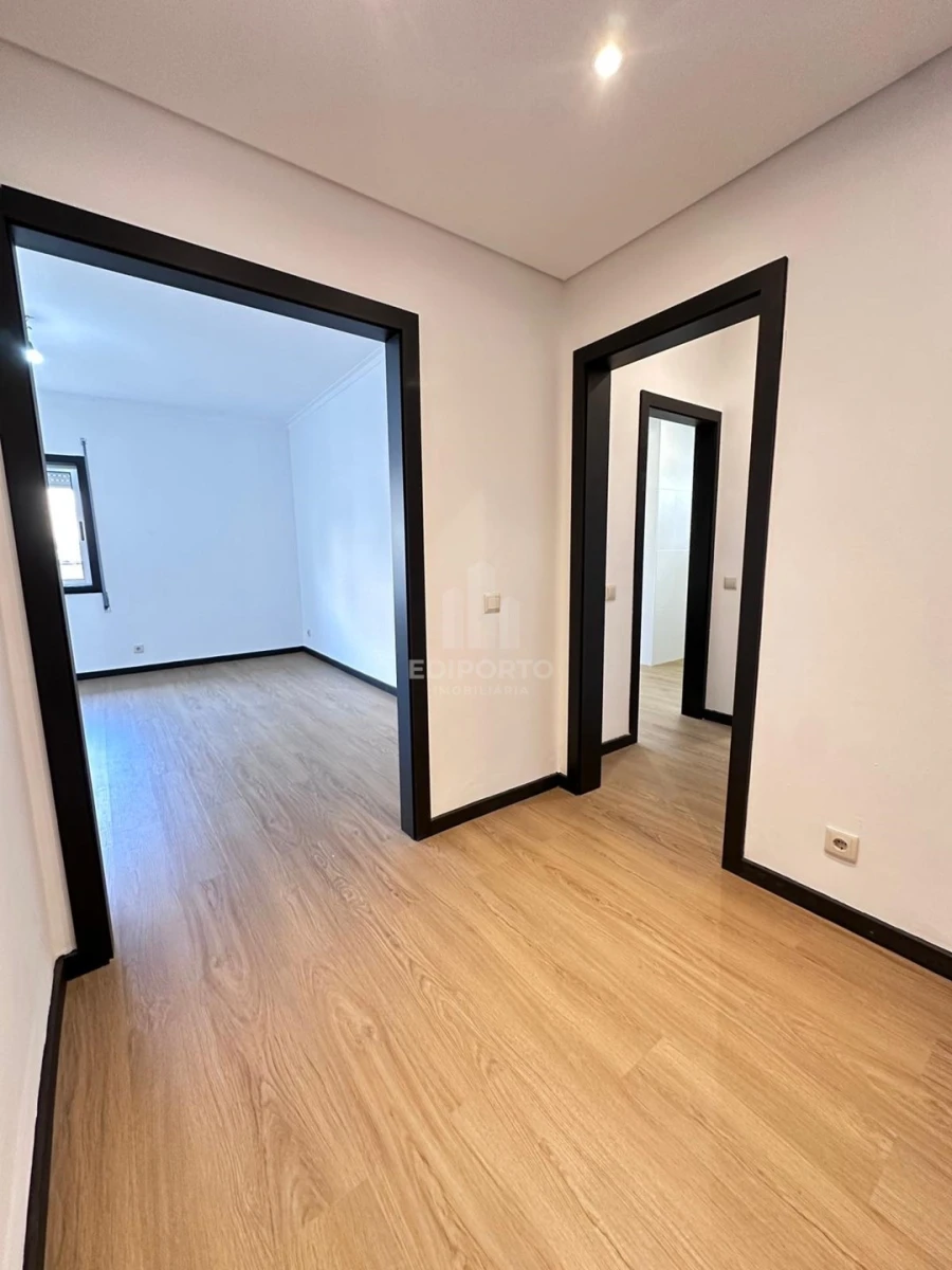Apartamento T3 para Venda em Rio Tinto Foto 5