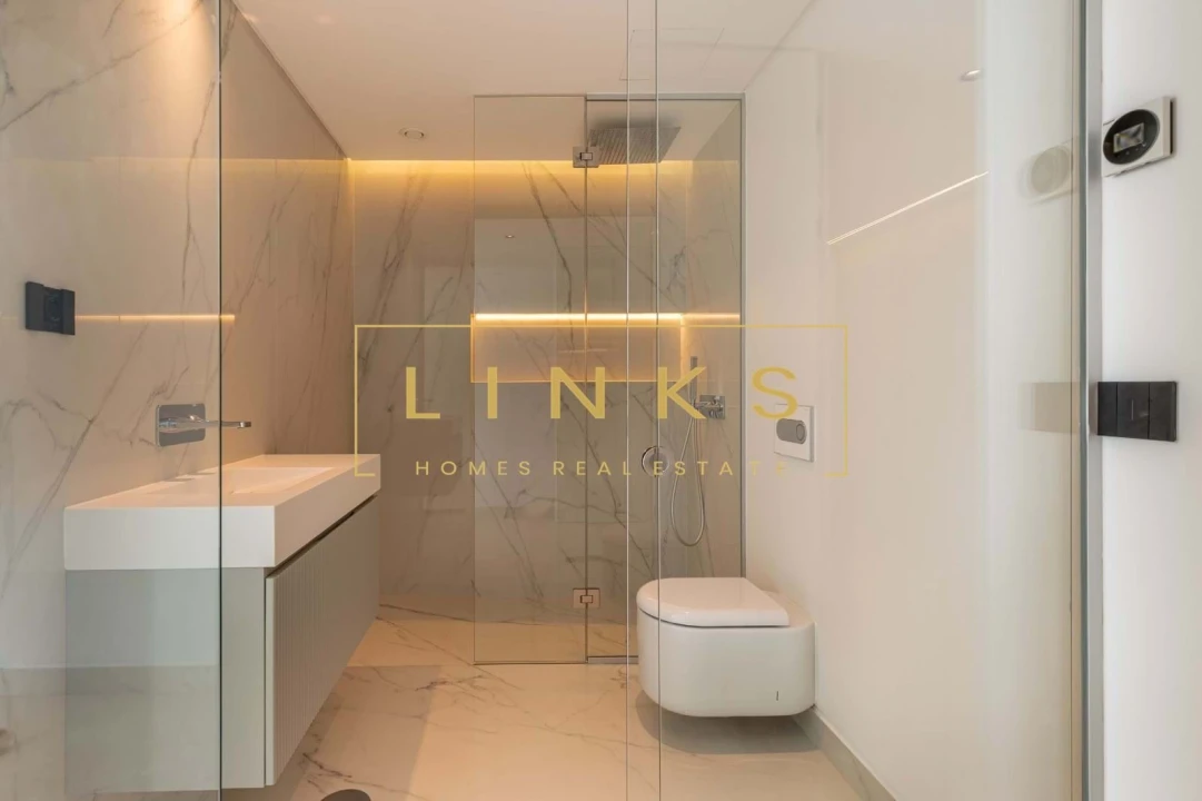 Moradia T4 para Venda em Funchal (Santa Maria Maior) Foto 27