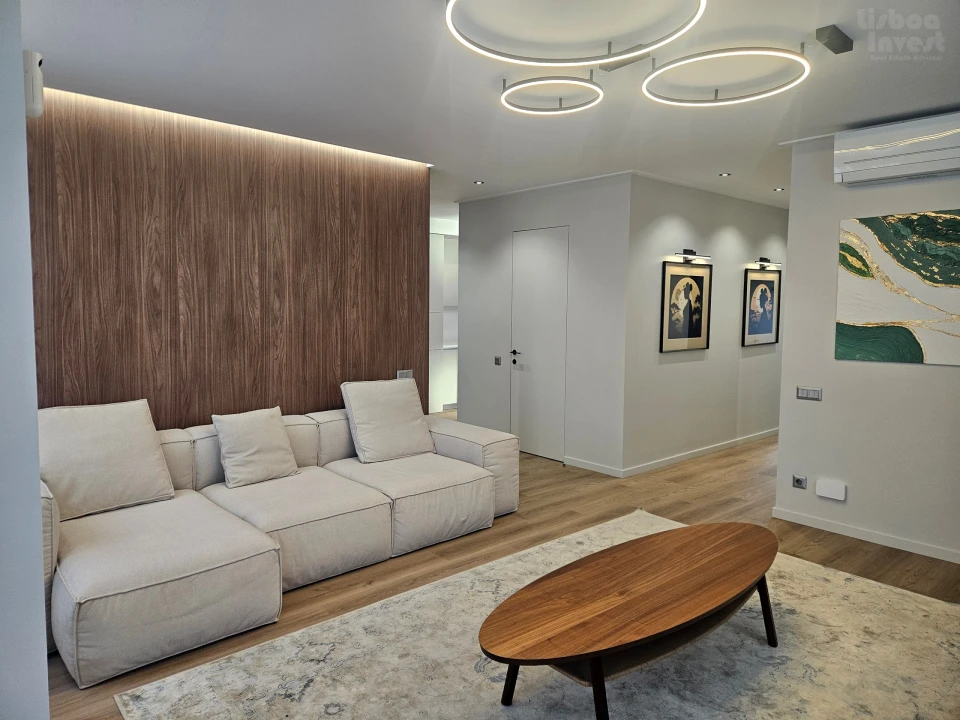 Apartamento T2 para Venda em Cascais e Estoril Foto 2