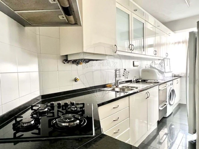 Apartamento T2 para Arrendamento férias em Cascais e Estoril Foto 6