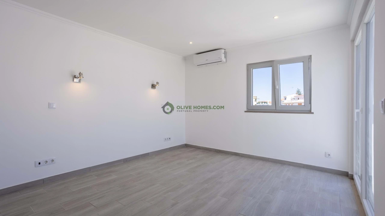 Apartamento T1 para Venda em Loule (São Sebastião) Foto 10