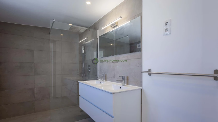 Apartamento T1 para Venda em Loule (São Sebastião) Foto 11