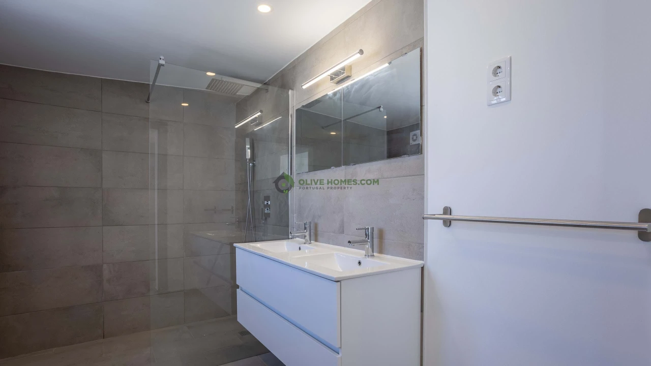 Apartamento T1 para Venda em Loule (São Sebastião) Foto 11