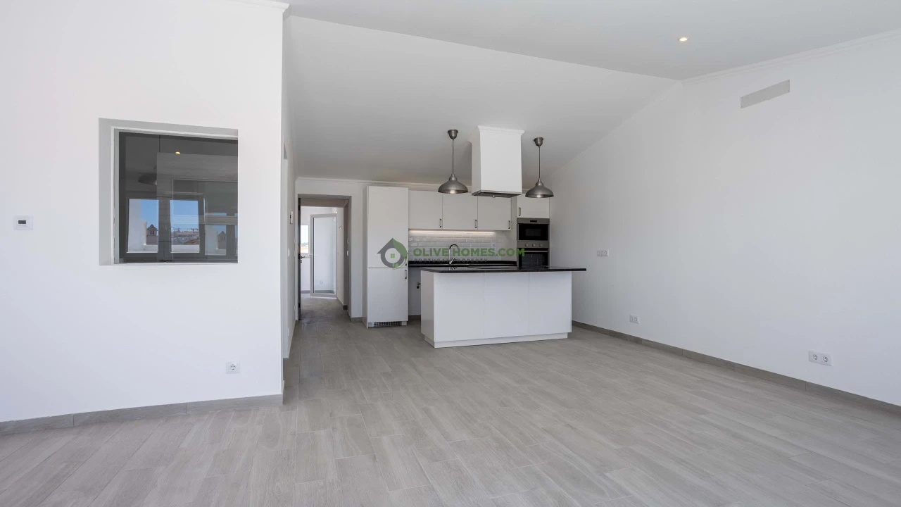Apartamento T1 para Venda em Loule (São Sebastião) Foto 8