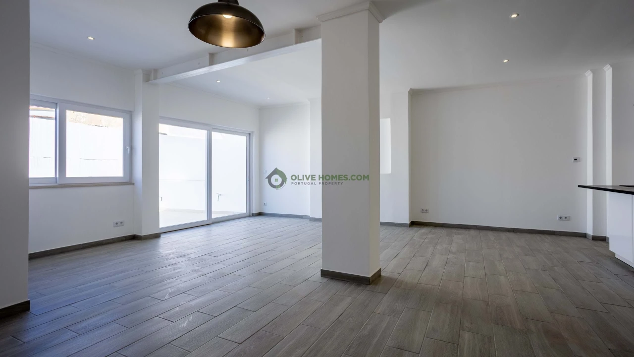 Apartamento T3 para Venda em Loule (São Sebastião) Foto 1