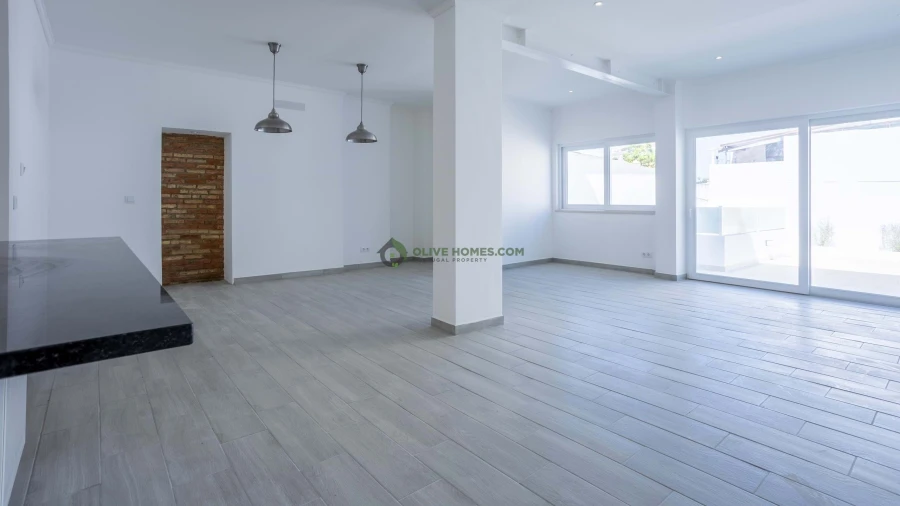 Apartamento T2 para Venda em Loule (São Sebastião) Foto 1