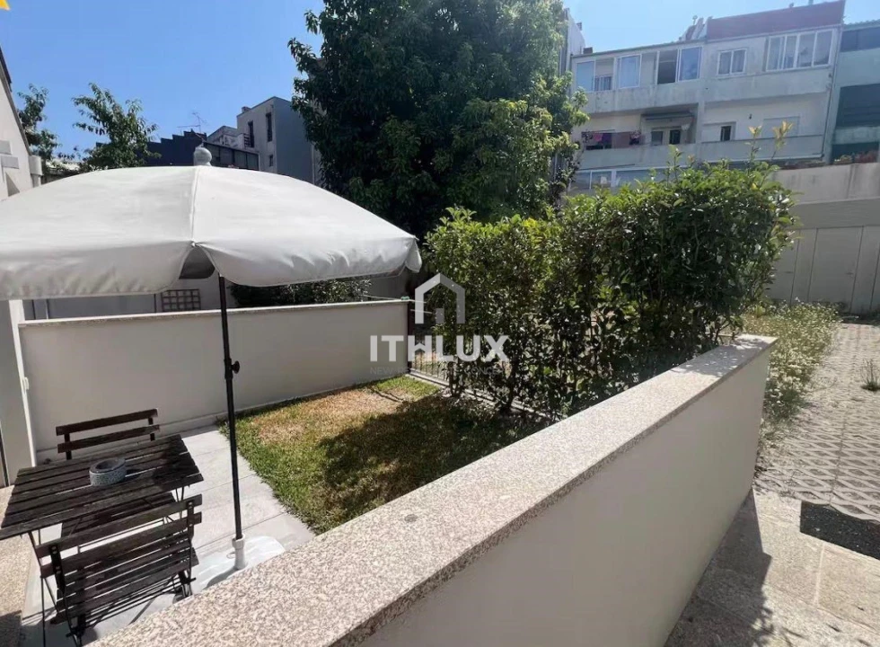 Apartamento T1 para Venda em Braga (Maximinos, Sé e Cividade) Foto 8