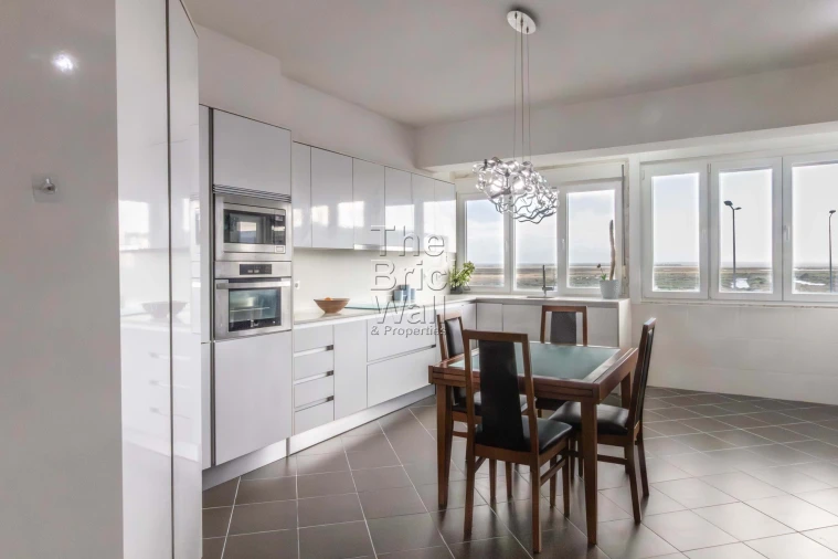 Apartamento T2 para Venda em Póvoa de Santa Iria e Forte da Casa