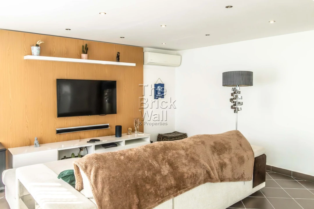 Apartamento T2 para Venda em Póvoa de Santa Iria e Forte da Casa Foto 5