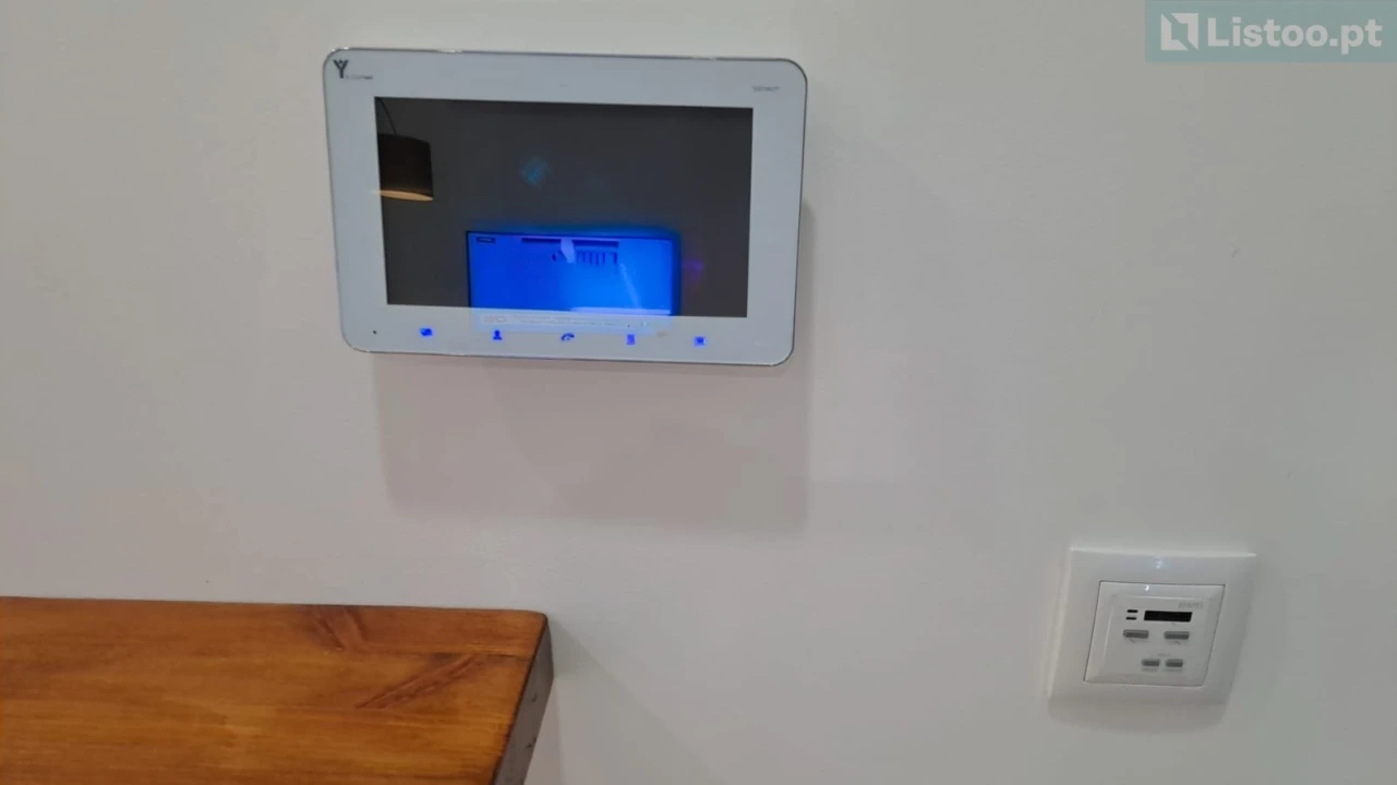 Moradia T3 para Venda em Quelfes Foto 22