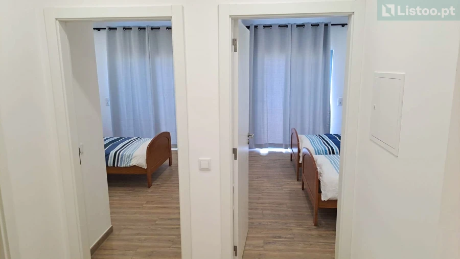 Moradia T3 para Venda em Quelfes Foto 44