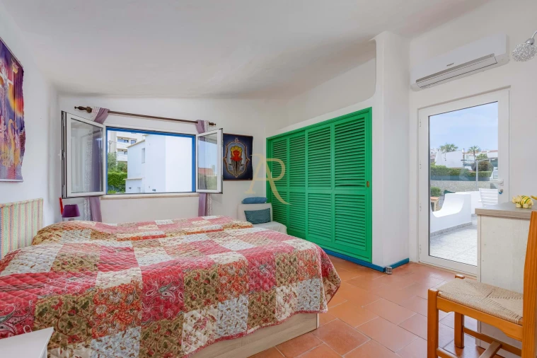 Moradia T3 para Venda em Albufeira e Olhos de Água Foto 32