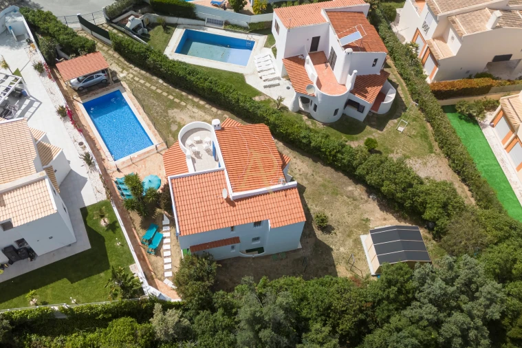 Moradia T3 para Venda em Albufeira e Olhos de Água Foto 7