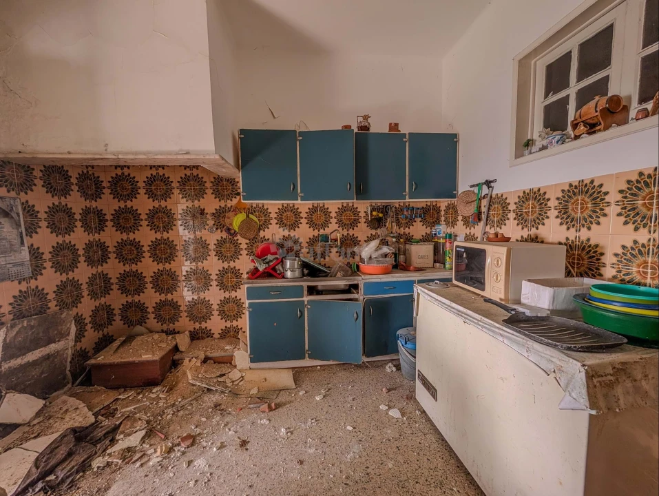 Moradia T4 para Venda em Ramada e Caneças Foto 11