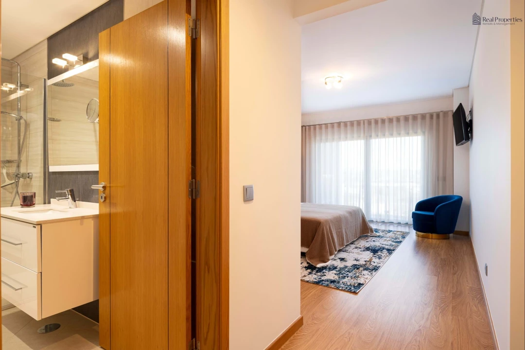 Apartamento T3 para Venda em Quarteira Foto 8