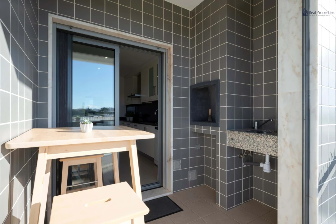 Apartamento T3 para Venda em Quarteira Foto 25