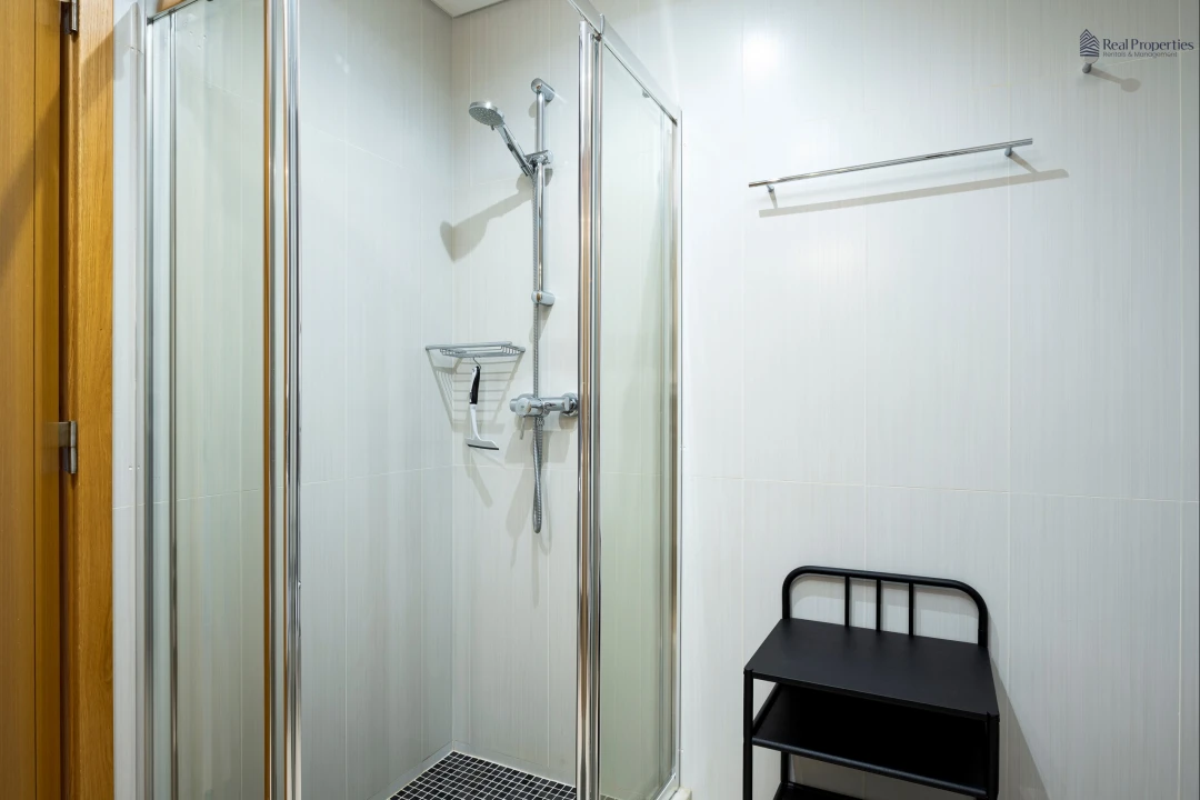 Apartamento T3 para Venda em Quarteira Foto 11