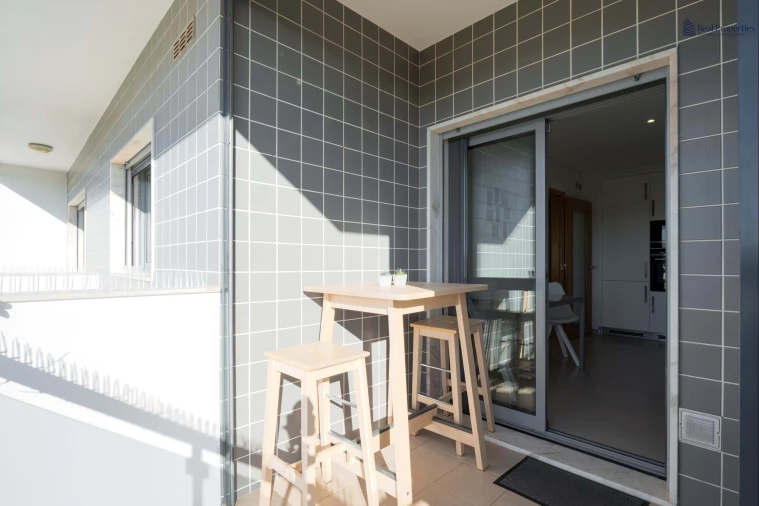 Apartamento T3 para Venda em Quarteira Foto 24