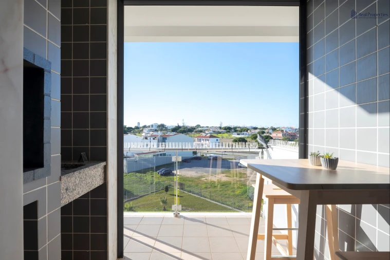 Apartamento T3 para Venda em Quarteira Foto 23