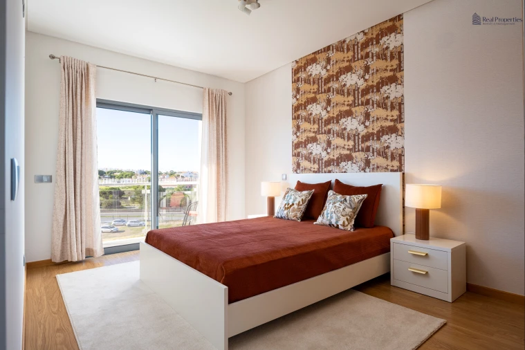 Apartamento T3 para Venda em Quarteira Foto 17