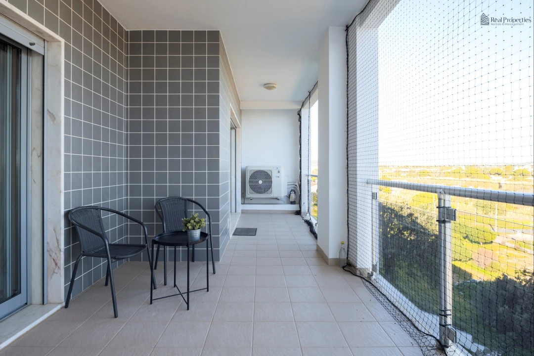 Apartamento T3 para Venda em Quarteira Foto 28